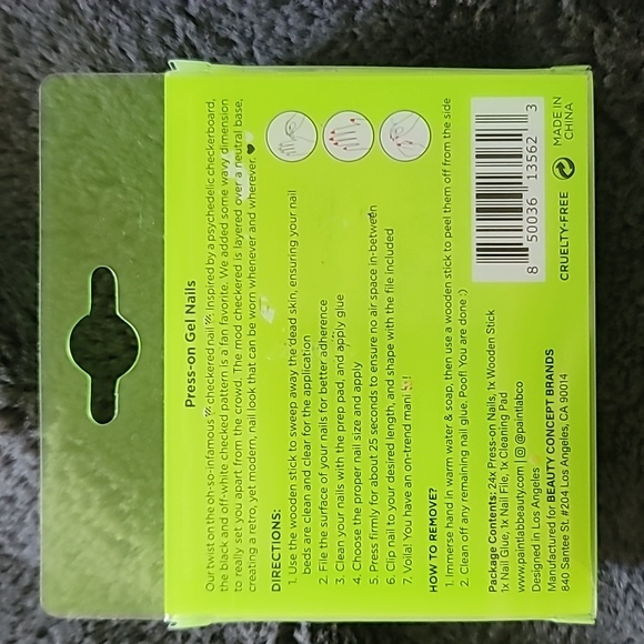 NWT Checkmate Press-on Nails - Picture 4 of 4